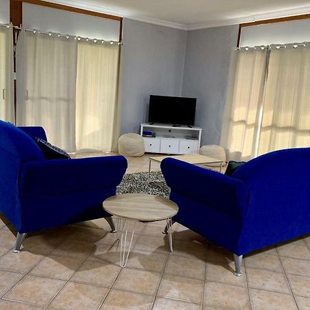 Bee'S Place - 3 Bedroom Home On 10 Acres Of Land With Distant Ocean Views Emu Bay ภายนอก รูปภาพ